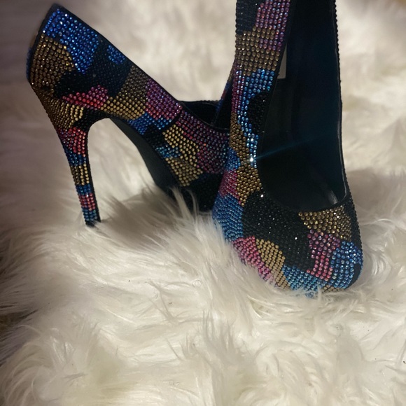 Steve Madden Platform Heel - Picture 4 of 4